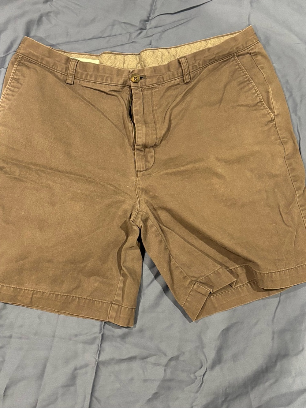 Men’s Khaki Shorts